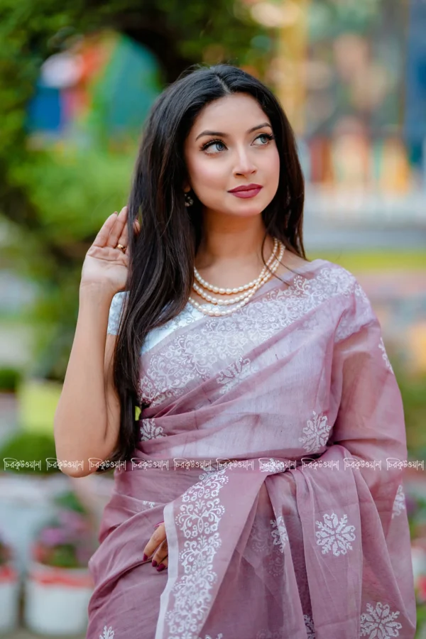 ✅ প্রিমিয়াম সেমি মসলিন শাড়ি। - Image 3